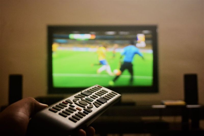 Cómo seguir cada partido por emisoras oficiales